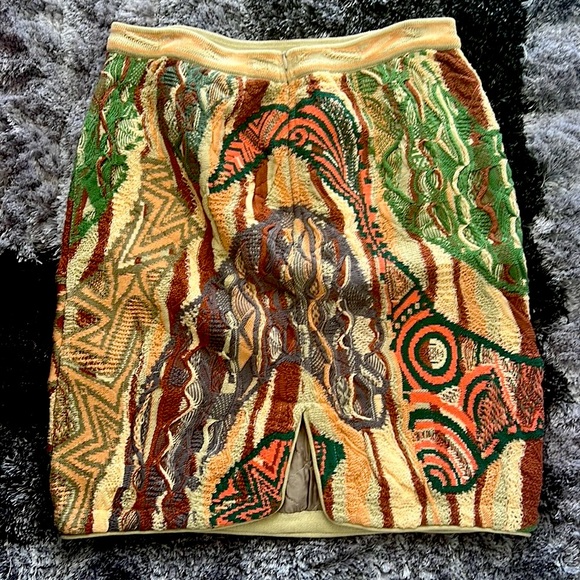 Coogi AUTHENTIC sweater skirt - Picture 4 of 6